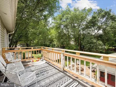 Exterior - 709 N Braddock St, Winchester, VA 22601 photo 9 of 31