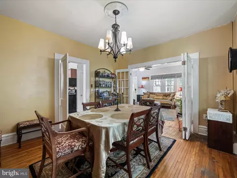 Dining - 709 N Braddock St, Winchester, VA 22601 photo 2 of 2