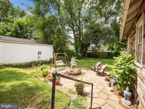 Exterior - 709 N Braddock St, Winchester, VA 22601 photo 12 of 31