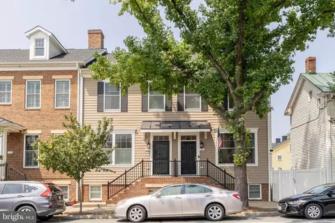 711 S Braddock St, Winchester, VA 22601