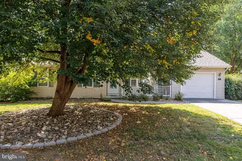 Other - 423 Crescent Dr, Winchester, VA 22601 photo 1 of 6