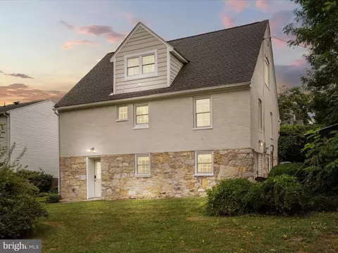 Exterior - 25 E Hart St, Winchester, VA 22601 photo 10 of 10