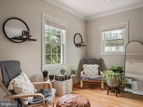 Other - 25 E Hart St, Winchester, VA 22601 photo 3 of 9
