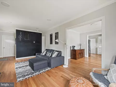 Living - 25 E Hart St, Winchester, VA 22601 photo 2 of 2