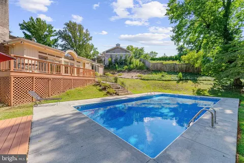Exterior - 107 Roszel Rd, Winchester, VA 22601 photo 13 of 32