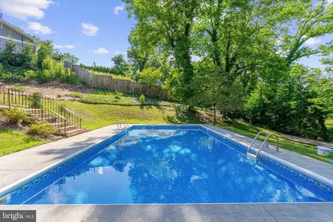 Exterior - 107 Roszel Rd, Winchester, VA 22601 photo 15 of 32