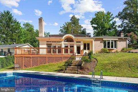Exterior - 107 Roszel Rd, Winchester, VA 22601 photo 17 of 32