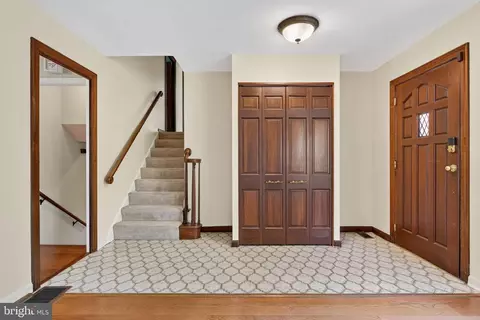 Entry Way - 107 Roszel Rd, Winchester, VA 22601 photo 2 of 11