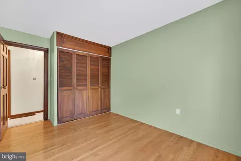 Bedroom - 107 Roszel Rd, Winchester, VA 22601 photo 4 of 8