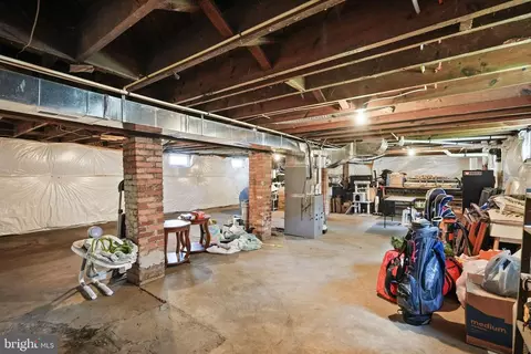 580 N Braddock St, Winchester, VA 22601 photo 41