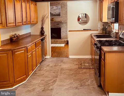 Kitchen - 425 Beechcroft Rd, Winchester, VA 22601 photo 1 of 3