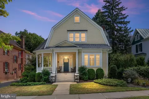 408 S Washington St, Winchester, VA 22601