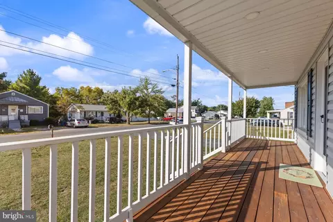 2964 Grace St, Winchester, VA 22601 photo 2