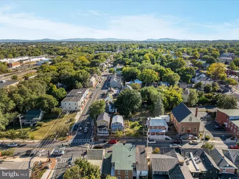 View/Area - 129 E Cork St, Winchester, VA 22601 photo 2 of 16
