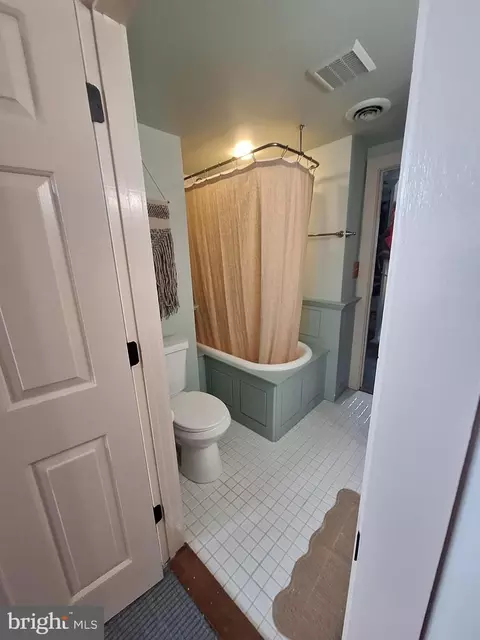 Bath - 129 E Cork St, Winchester, VA 22601 photo 2 of 2