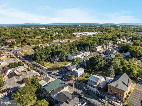 View/Area - 129 E Cork St, Winchester, VA 22601 photo 1 of 16