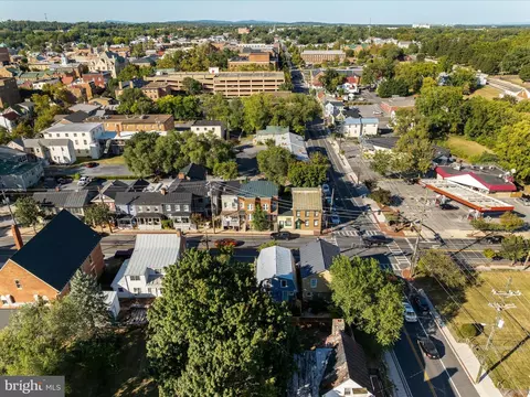 View/Area - 129 E Cork St, Winchester, VA 22601 photo 7 of 16