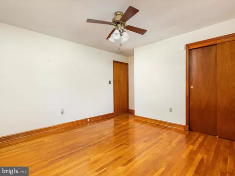 Bedroom - 312 Fox Dr, Winchester, VA 22601 photo 3 of 5