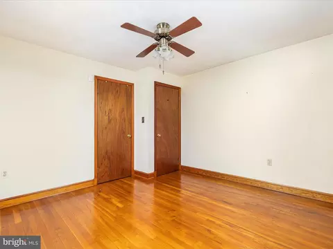 Bedroom - 312 Fox Dr, Winchester, VA 22601 photo 5 of 5