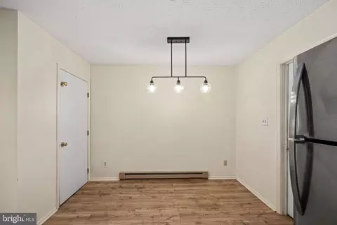 Dining - 26 A Jackson Ave, Winchester, VA 22601 photo 3 of 3