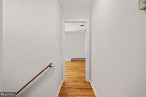 Entry Way - 26 A Jackson Ave, Winchester, VA 22601 photo 8 of 16