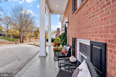 553 Bellview Ave, Winchester, VA 22601 photo 6