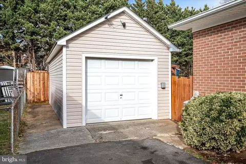 225 Fox Dr, Winchester, VA 22601 photo 43