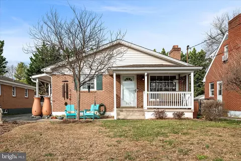 225 Fox Dr, Winchester, VA 22601 photo 3