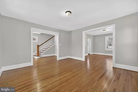 318 E Piccadilly St, Winchester, VA 22601 photo 10