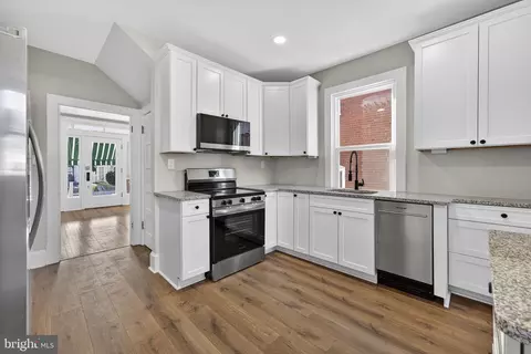 318 E Piccadilly St, Winchester, VA 22601 photo 14