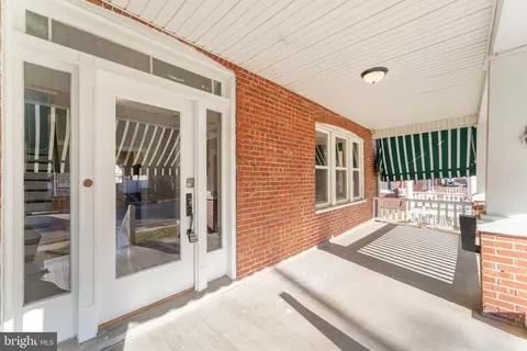 318 E Piccadilly St, Winchester, VA 22601 photo 3