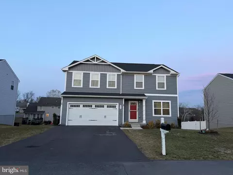 418 Circle Dr, Winchester, VA 22601