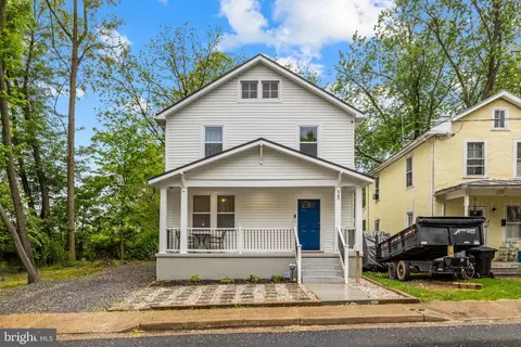 25 W Southwerk St, Winchester, VA 22601
