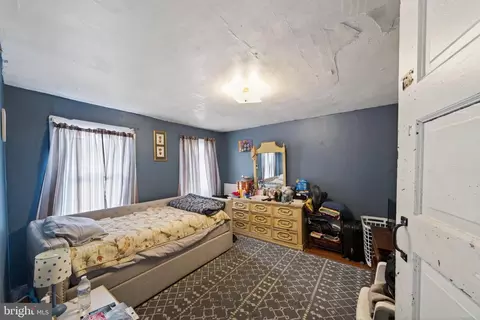 Bedroom - 376 Charles St, Winchester, VA 22601 photo 3 of 3