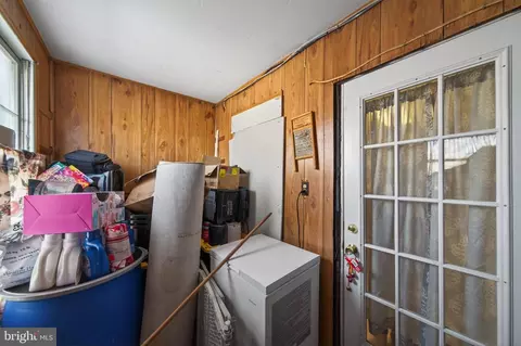 Entry Way - 376 Charles St, Winchester, VA 22601 photo 13 of 13
