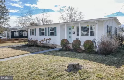 423 Shenandoah Pl, Winchester, VA 22601