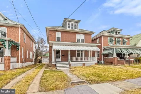 320 E Piccadilly St, Winchester, VA 22601 photo 3