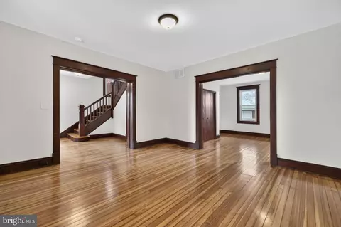 320 E Piccadilly St, Winchester, VA 22601 photo 10