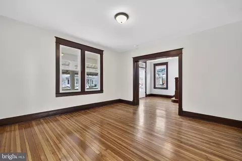320 E Piccadilly St, Winchester, VA 22601 photo 11
