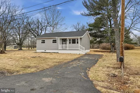 2967 S Pleasant Valley Rd, Winchester, VA 22601