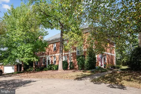 1332 Ramseur Ln, Winchester, VA 22601
