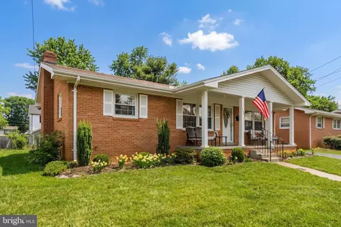 209 Wood Ave, Winchester, VA 22601
