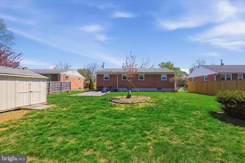 Exterior - 113 Christopher Dr, Winchester, VA 22601 photo 4 of 5