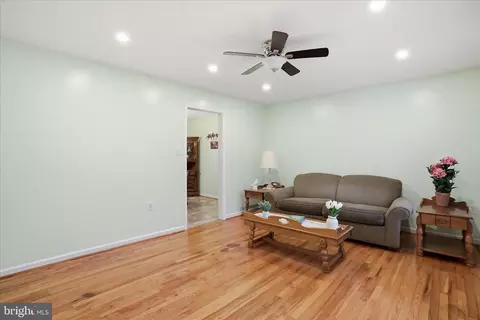 Living - 2912 2nd St, Winchester, VA 22601 photo 1 of 2