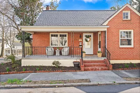 31 E Germain St, Winchester, VA 22601