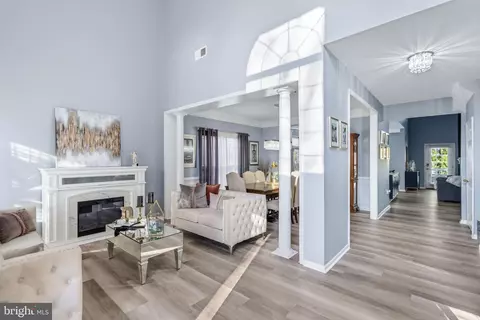 Entry Way - 930 Wayne Dr, Winchester, VA 22601 photo 1 of 10