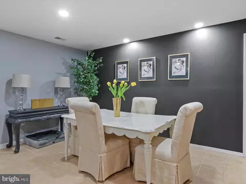 Dining - 930 Wayne Dr, Winchester, VA 22601 photo 3 of 3