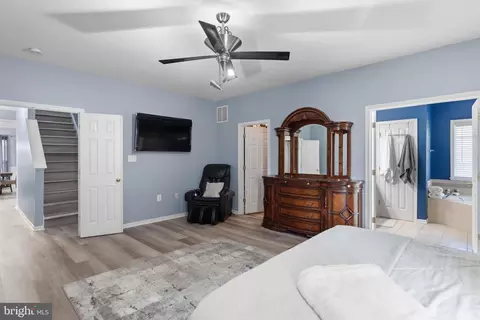 Bedroom - 930 Wayne Dr, Winchester, VA 22601 photo 3 of 6