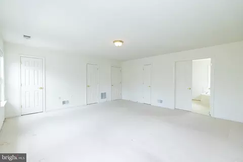 Bedroom - 938 Wayne Dr, Winchester, VA 22601 photo 2 of 9