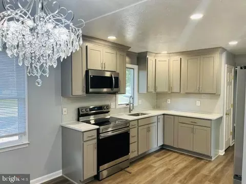 Other - 711 E Cork St, Winchester, VA 22601 photo 4 of 16